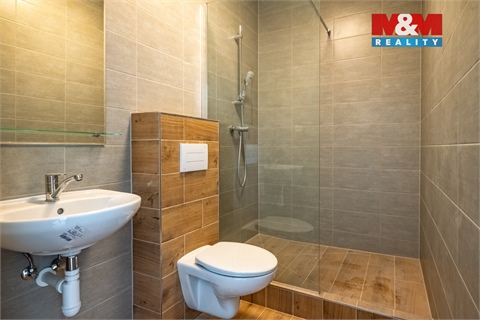 Pronájem bytu 1kk, 18 m² - 4