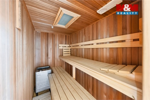 Prodej rodinného domu, 206 m² 4