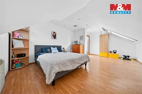 Prodej rodinného domu, 206 m² 10