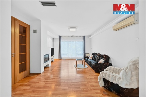 Prodej rodinného domu, 206 m² - 2