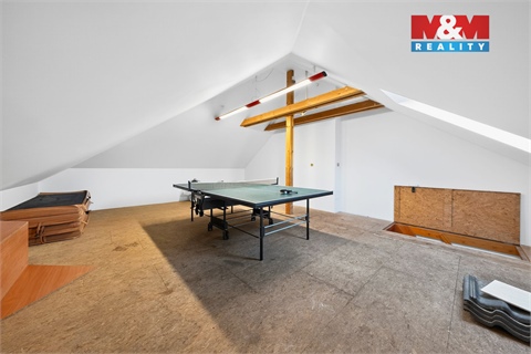 Prodej rodinného domu, 206 m² 14