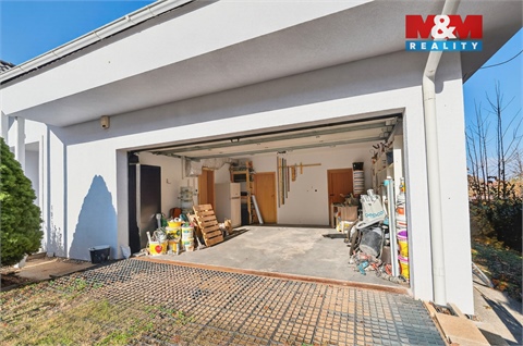 Prodej rodinného domu, 206 m² - 16