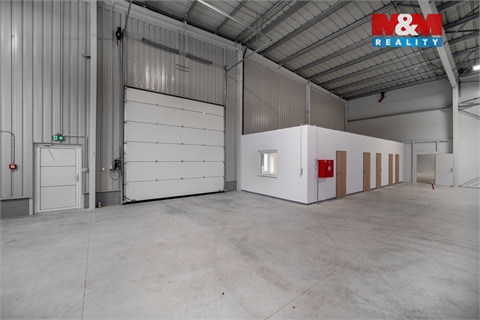 Prodej skladu / haly, 2 380 m² 16