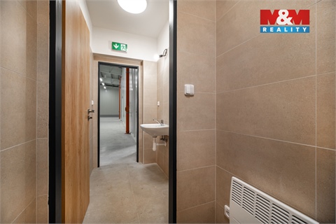 Prodej skladu / haly, 2 380 m² - 26