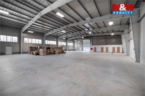 Prodej skladu / haly, 2 380 m² 18