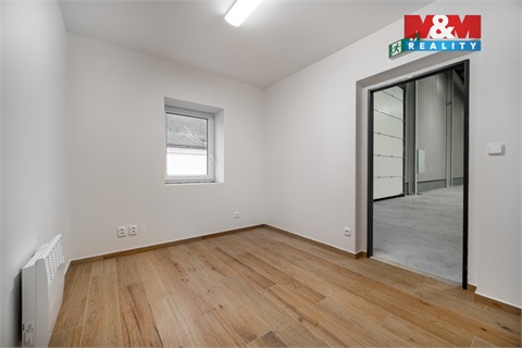 Pronájem skladu / haly, 1 582 m² 20