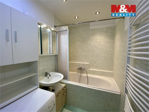 Pronájem bytu 4kk, 76 m² - 4