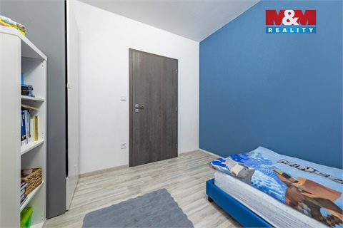 Prodej bytu 4kk, 93 m² 18