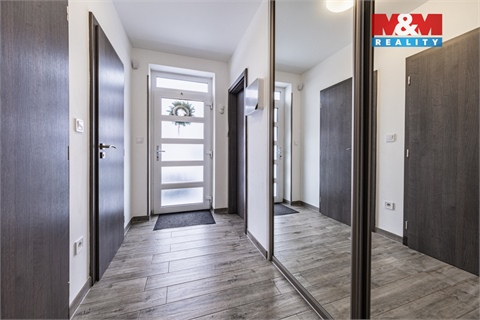 Prodej bytu 4kk, 93 m² - 2