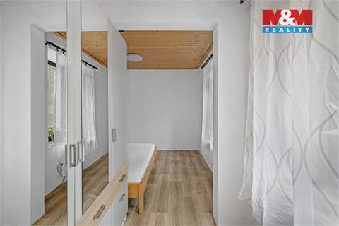 Prodej rodinného domu, 176 m² - 6