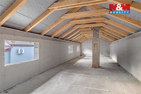 Prodej rodinného domu, 176 m² - 18