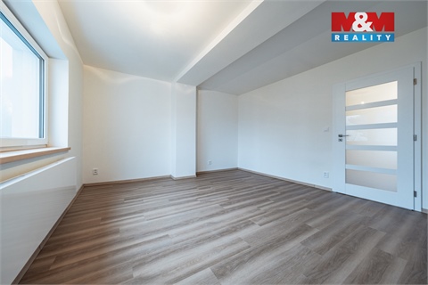 Prodej rodinného domu, 120 m² - 12