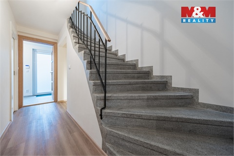 Prodej rodinného domu, 120 m² 8