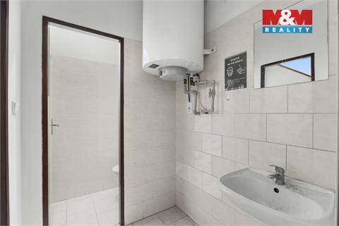 Pronájem výrobního objektu, 768 m² 26