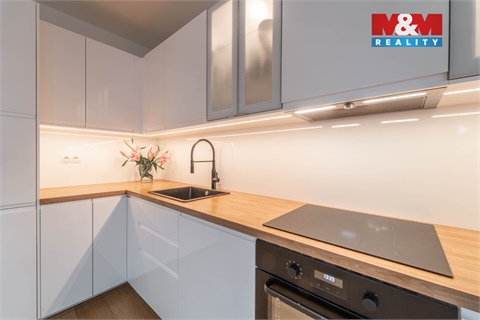 Prodej bytu 3kk, 86 m² - 4