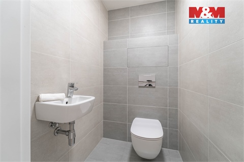 Prodej bytu 3kk, 86 m² - 24