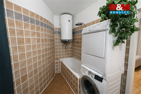 Prodej bytu 2+1, 87 m² 12