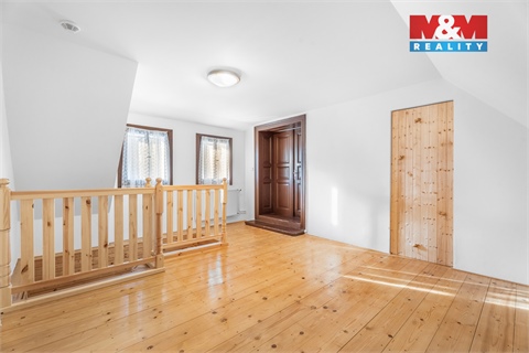 Prodej rodinného domu, 240 m² - 26