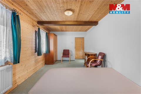 Prodej rodinného domu, 240 m² - 12