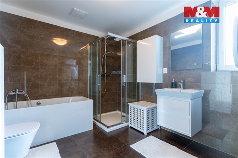 Prodej bytu 3kk, 119 m² 22