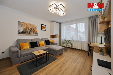 Prodej bytu 3+1, 74 m² 8