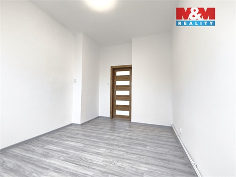 Pronájem bytu 2kk, 45 m² - 2