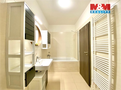 Pronájem bytu 3kk, 75 m² - 8