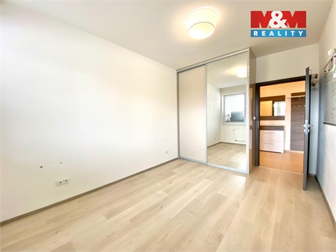 Pronájem bytu 3kk, 75 m² - 10