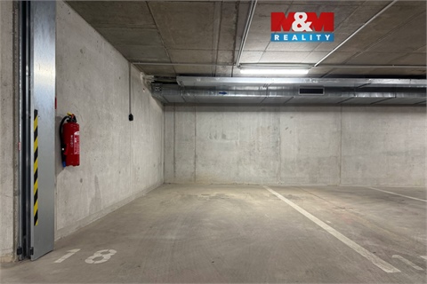 Pronájem parkovacího místa, 16 m² 0