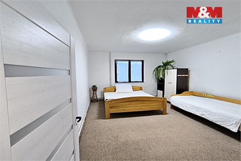 Prodej rodinného domu, 104 m² - 2