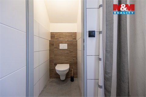 Prodej rodinného domu, 182 m² - 22