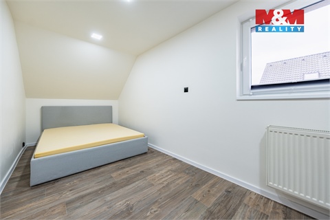 Prodej rodinného domu, 182 m² - 20