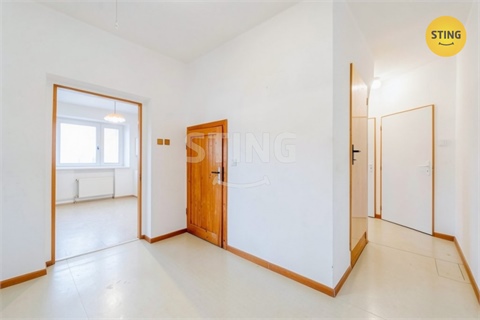 Prodej rodinného domu, 319 m² - 4