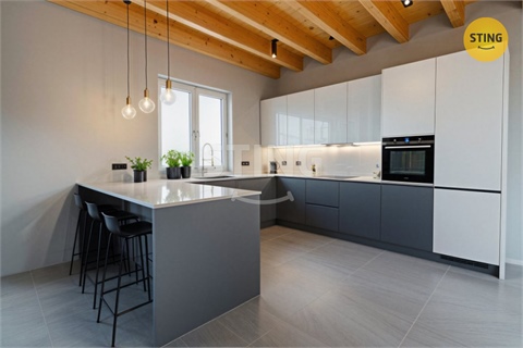 Prodej rodinného domu, 143 m² - 24