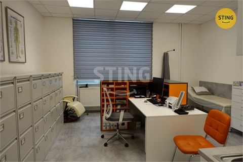 Pronájem komerčního objektu, 93 m² - 0