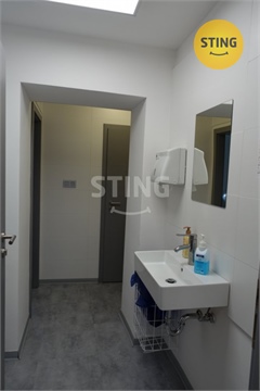 Pronájem komerčního objektu, 93 m² 12