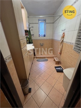 Prodej rodinného domu, 241 m² - 8