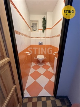 Prodej rodinného domu, 241 m² 10