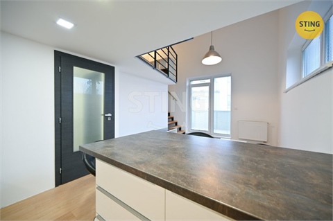 Pronájem bytu 2kk, 46 m² - 2