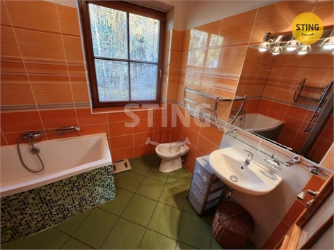 Prodej rodinného domu, 174 m² 10