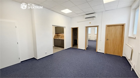 Pronájem kanceláře, 70 m² 0