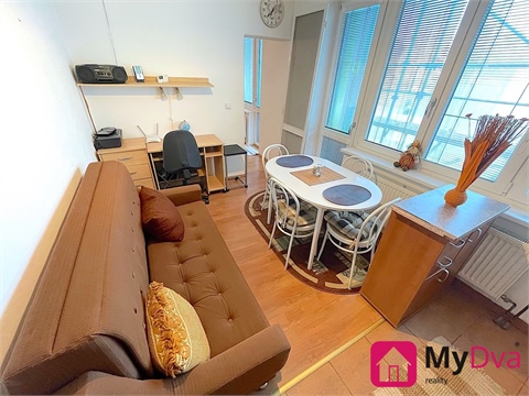 Pronájem bytu 2kk, 48 m² 0