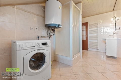 Pronájem bytu 1kk, 34 m² 0