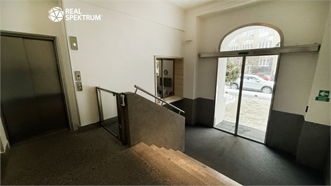 Pronájem kanceláře, 89 m² - 8