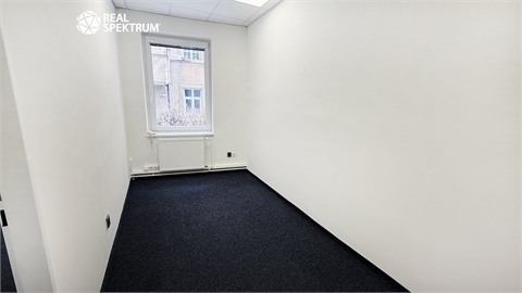 Pronájem kanceláře, 89 m² - 4
