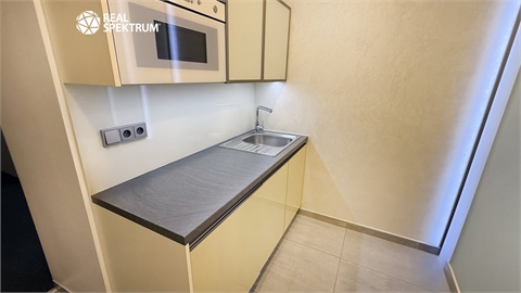 Pronájem kanceláře, 89 m² 6