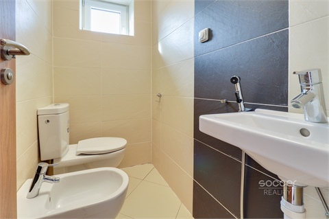 Pronájem bytu 3kk, 76 m² 16