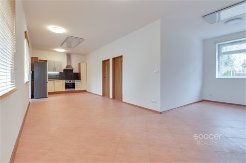 Pronájem bytu 3kk, 76 m² 8