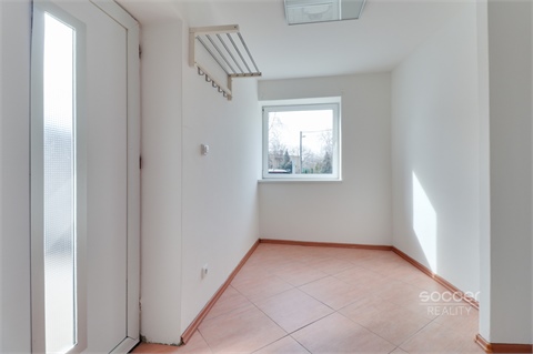 Pronájem bytu 3kk, 76 m² - 12