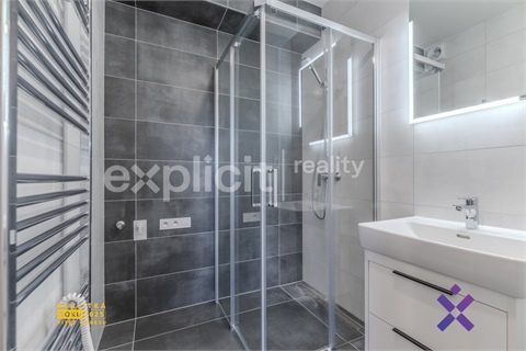 Prodej bytu 2kk, 43 m² - 18